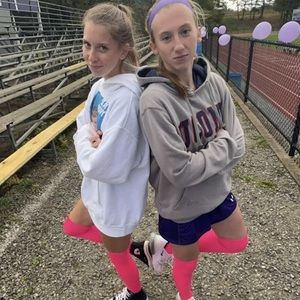 Meet your Posher, Ella